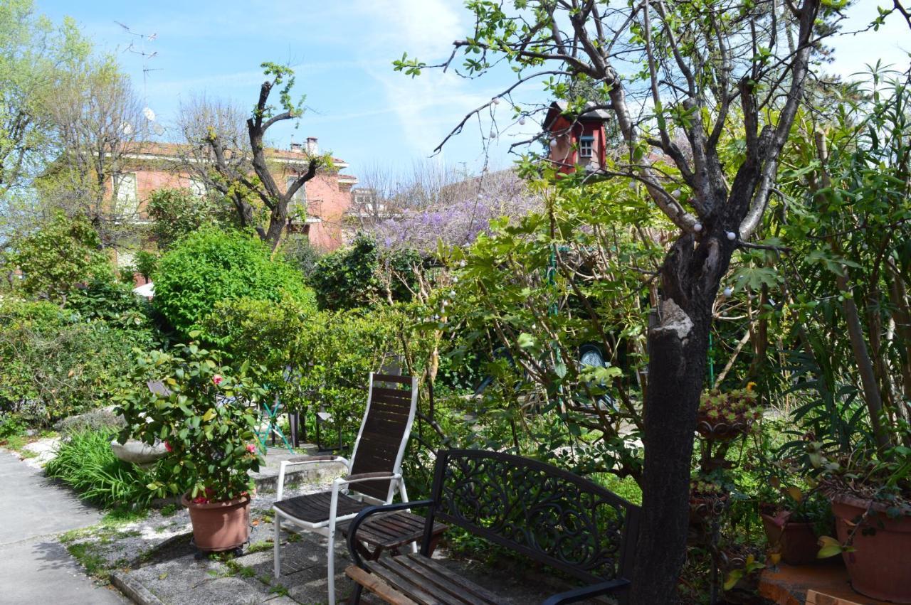 Il Giardino Nel Parco R&B Hotell Bologna Eksteriør bilde
